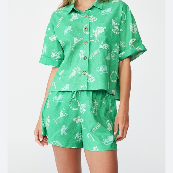 Cotton On Other - Women’s linen woven sleep set festive vacay conversational NWT